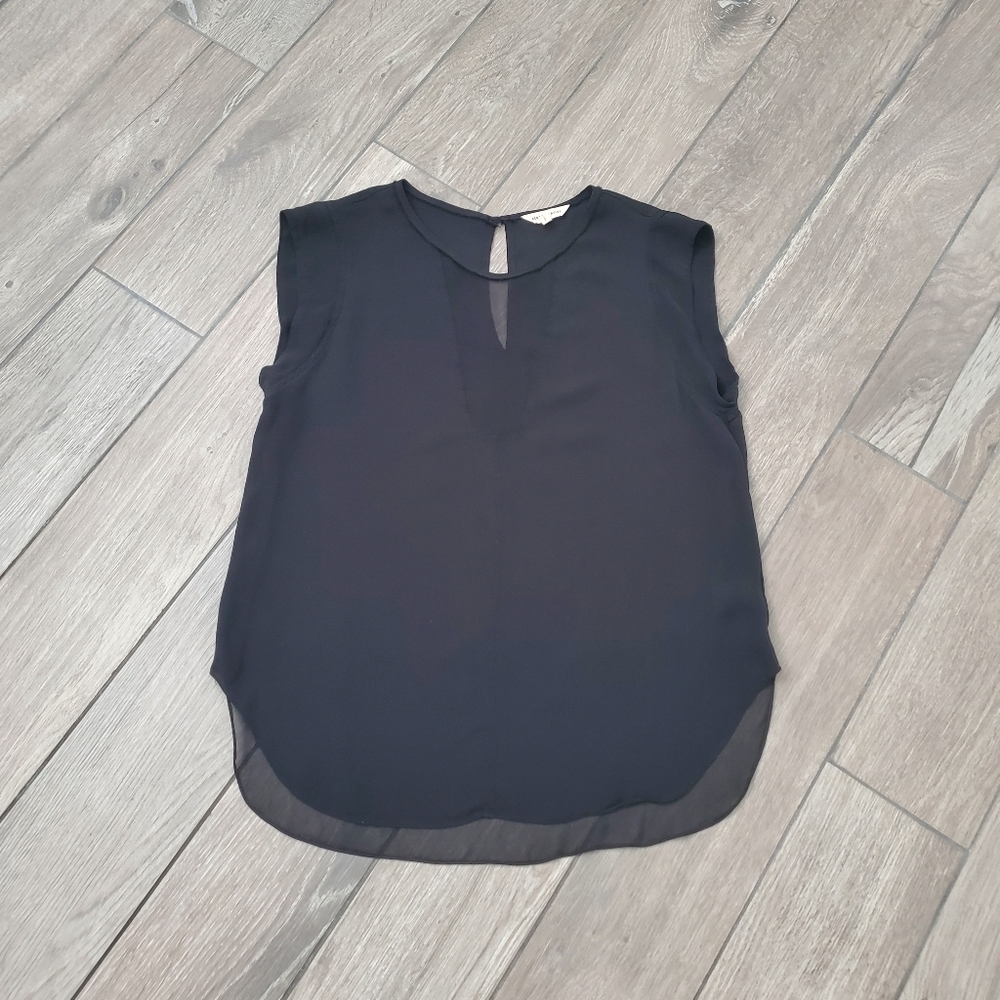 Rebecca Taylor 100% silk black keyhole roundneck sleeveless blouse size 12